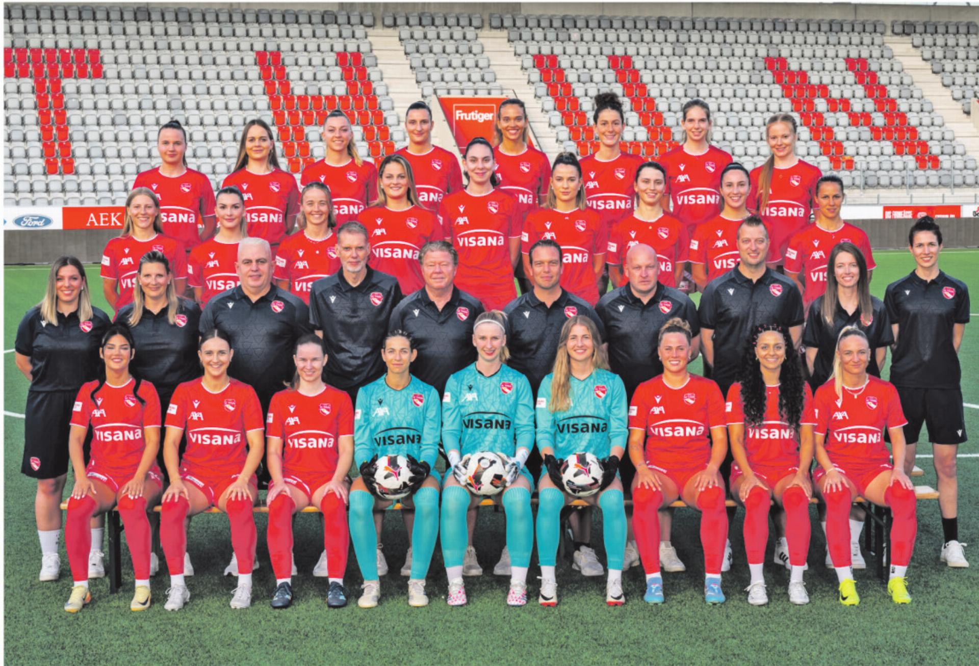Das Frauenteam des FC Thun wartet auf den ersten Sieg. Bild: zvg - Das Bild wird blockiert. – Möglicherweise durch einen aktiven Adblocker.
