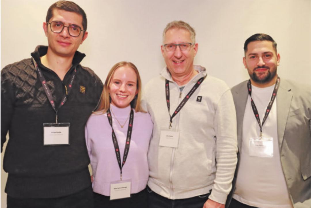 Arian Avdija, Sina Schneeberger, John Zahm und Filip Panovski (reoplan Immobilien AG). Arian Avdija, Sina Schneeberger, John Zahm und Filip Panovski (reoplan Immobilien AG).