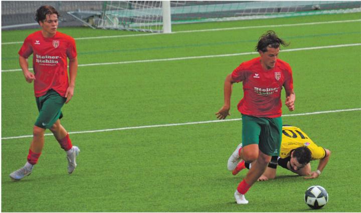 Schnelles Umschalten nach Ballgewinn: Lerchenfeld startet zum Gegenangriff. Bild: Markus Bigler