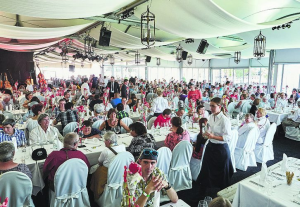 350 Gäste besuchten die SILEA-Jubilarenfeier im Musical-Restaurant der Thunerseespiele