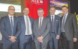 Die Geschäftsleitung der AEK Bank: Thomas Heiniger, Adrian Boss, Markus Gosteli, Raymond Lergier, Patric Vaudan.