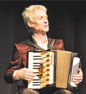 Gerhard Tschan begeisterte das Publikum mit seinem Lied «Thun, du bisch früecher angersch gsi».